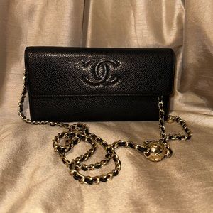 Chanel Caviar Wallet
